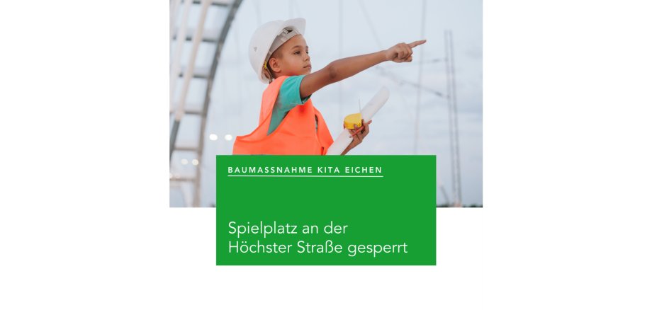 Junge mit blauem Helm und Warnweste