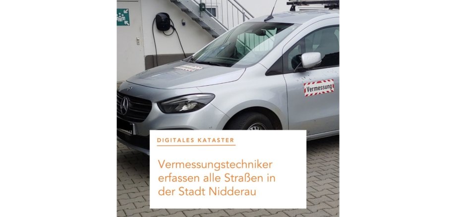 Vermessungsfahrzeug ausgestattet mit Kameras