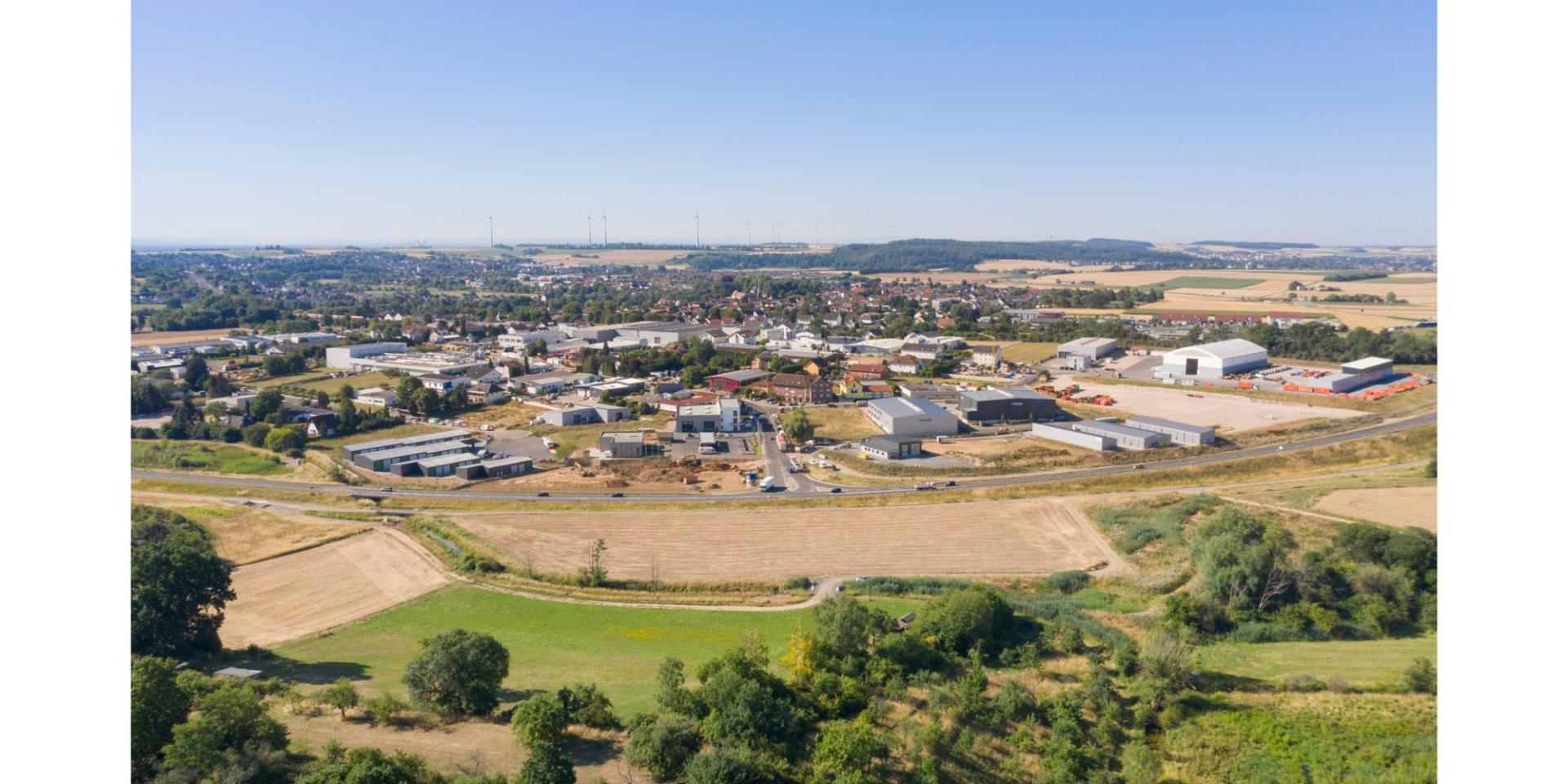 Industrielandschaft aus der Vogelperspektive.