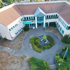 Luftbildaufnahme Rathaus von oben