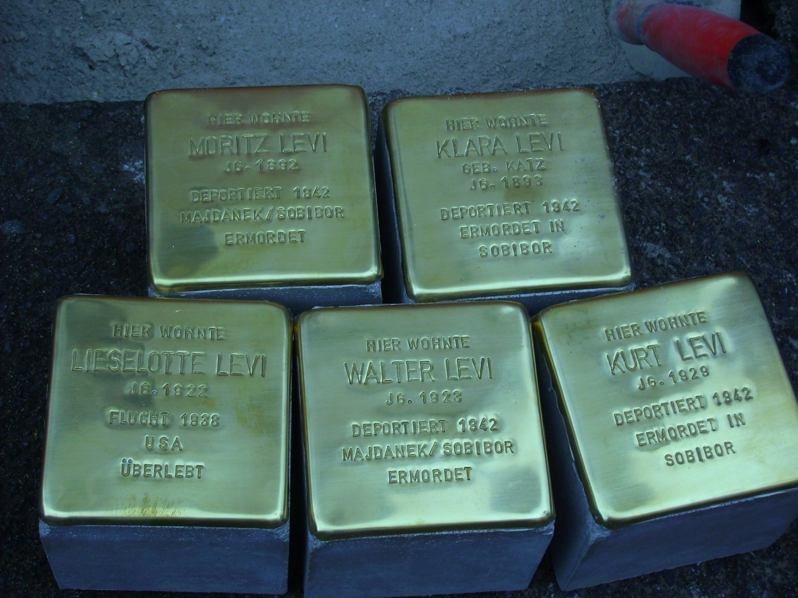 Stolpersteine