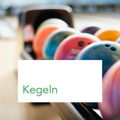Bowlingkugeln mit Textbox "Kegeln"