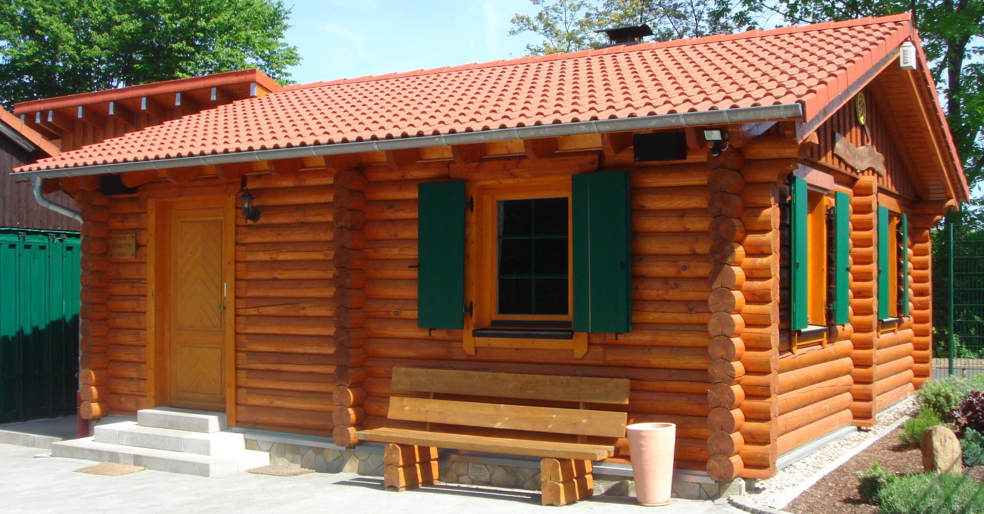 Blockhütte als Vereinsheim