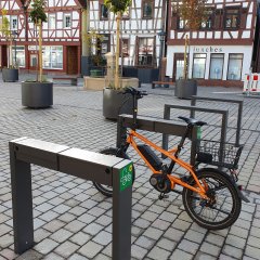 Fahrradbügel mit E-Ladestation für E-Bike